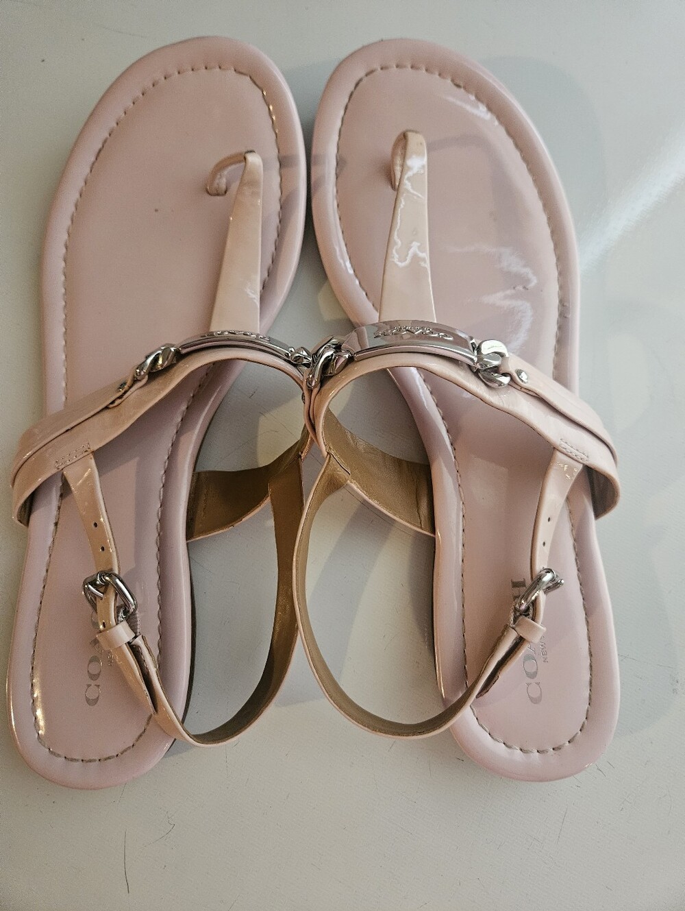 Coach Caterine Petal Pink Thong Flat Sandals 8 - Picture 2 of 5